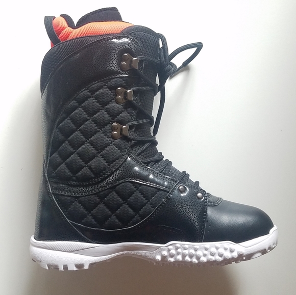DC Snowboarding Black quilted boots Unisex size 7 - Picture 2 of 13